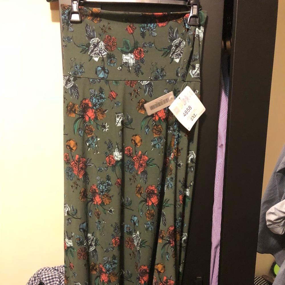 Lularoe Maxi skirt 2xl